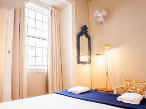 Albergue Goodmorning Solo Traveller Hostel