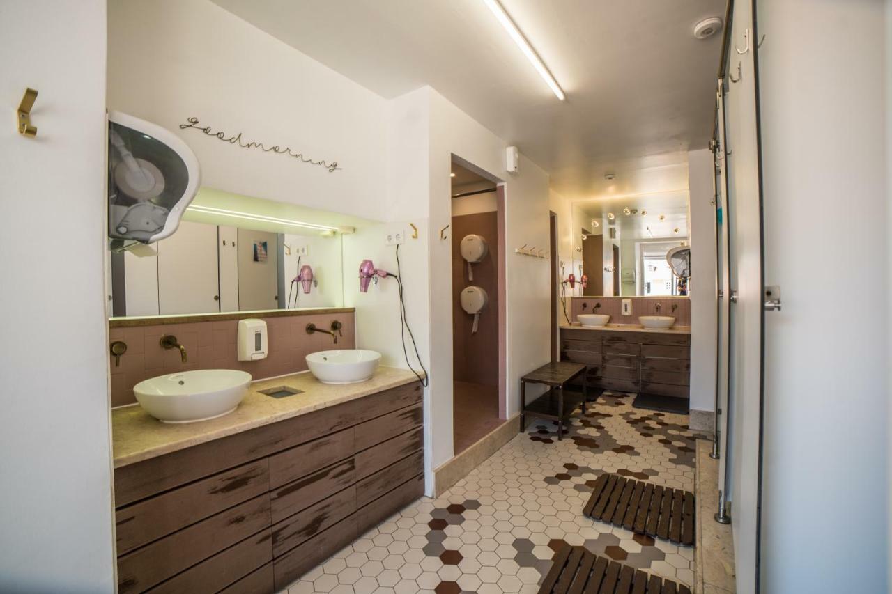 Goodmorning Solo Traveller Hostel * Lisboa