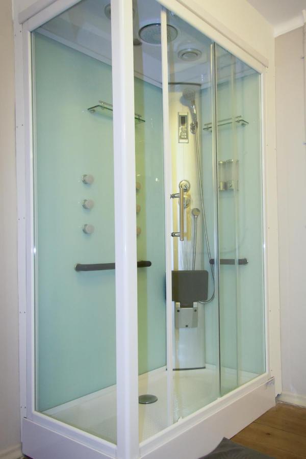 Goodmorning Solo Traveller Hostel Albergue Lisboa